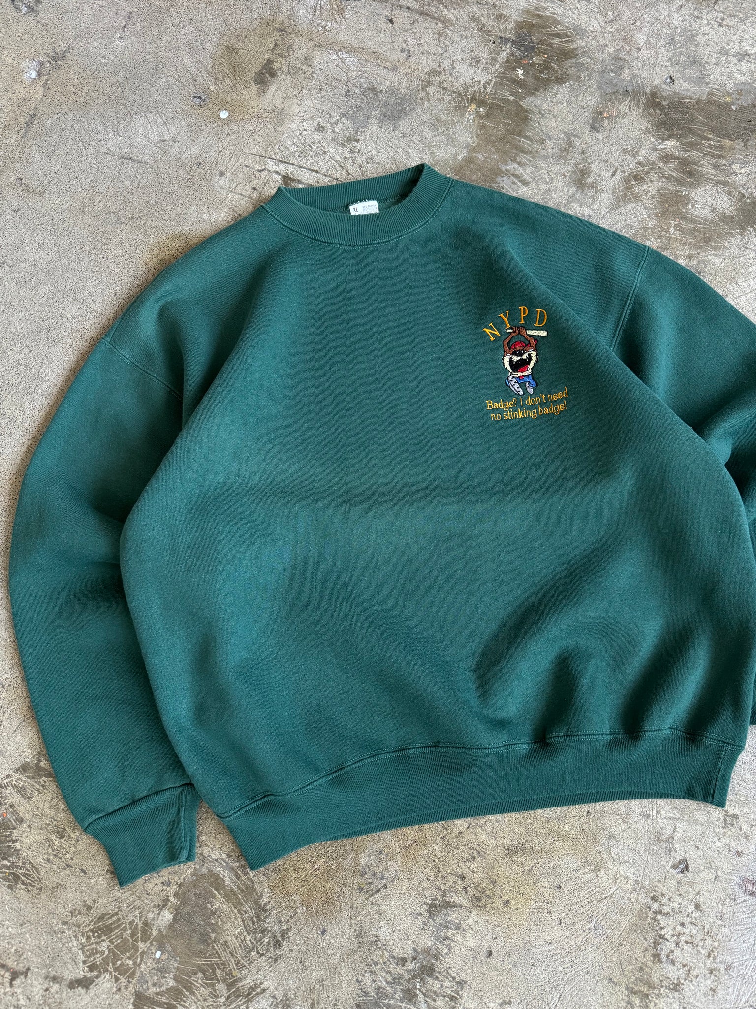 Vintage Taz NYPD Sweatshirt (L)