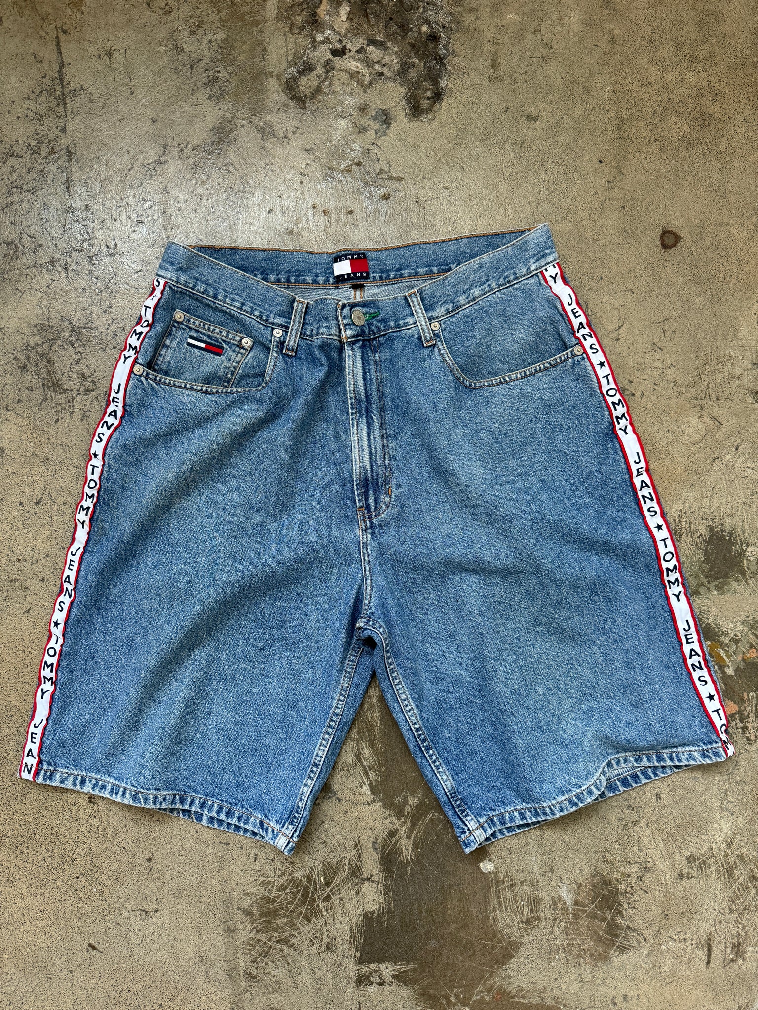 Vintage Tommy Hilfiger Jorts (36)