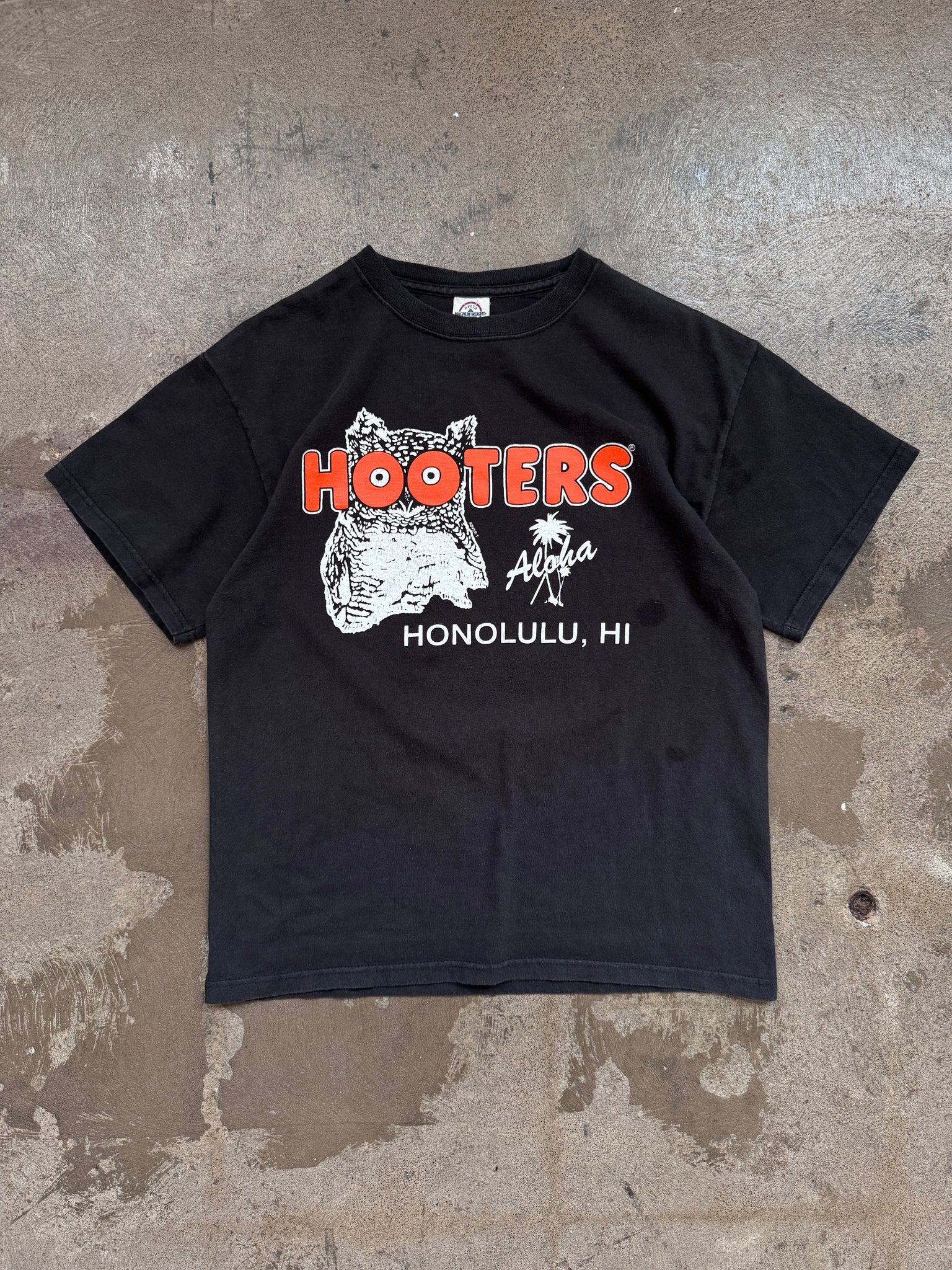 Vintage Hooters Honolulu T'Shirt (S)