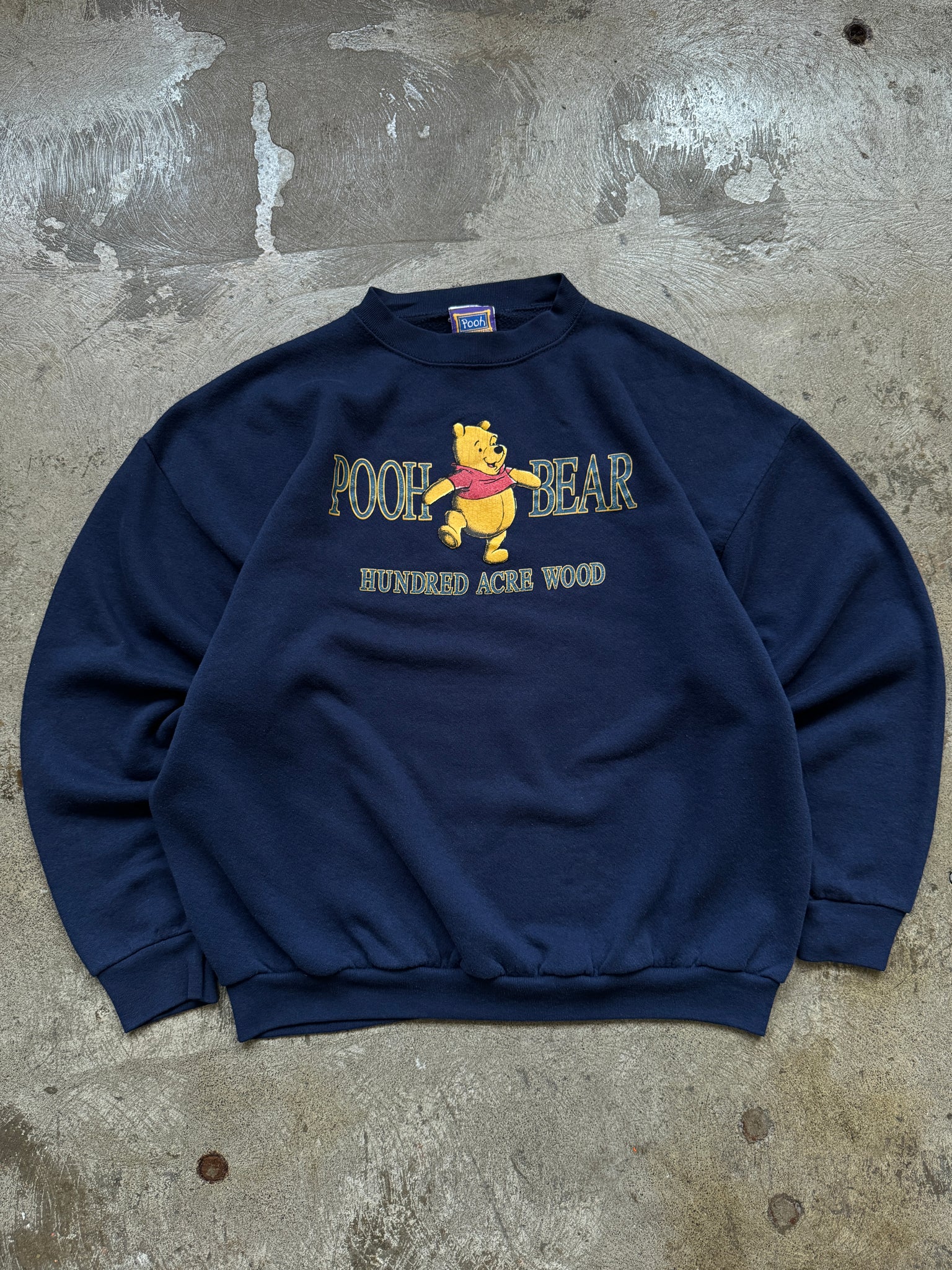 Vintage Pooh Bear Sweatshirt (L)